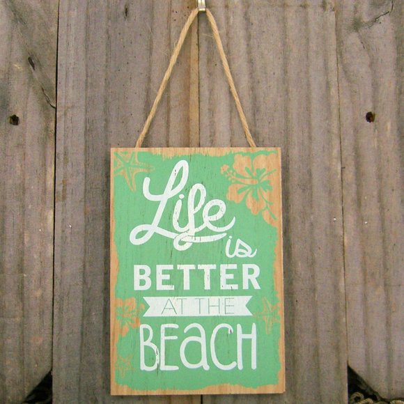 Tropical Family Home Sign 'Life is better at the Beach' Choice of four colors - Picture 8 of 9